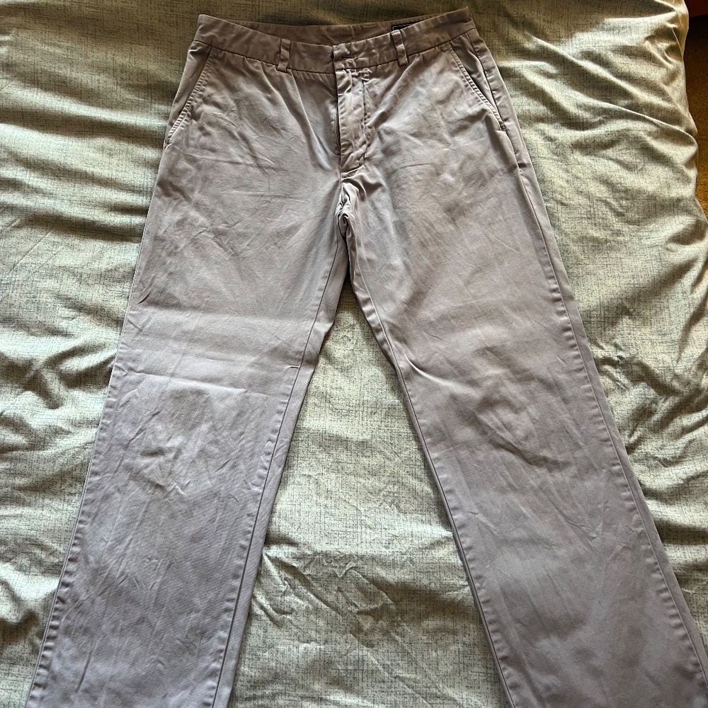 Vineyard Vines Khaki pants